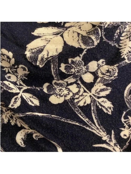 Cowl Neck Floral Top - Navy & White- sz Large - Picture 4 of 4